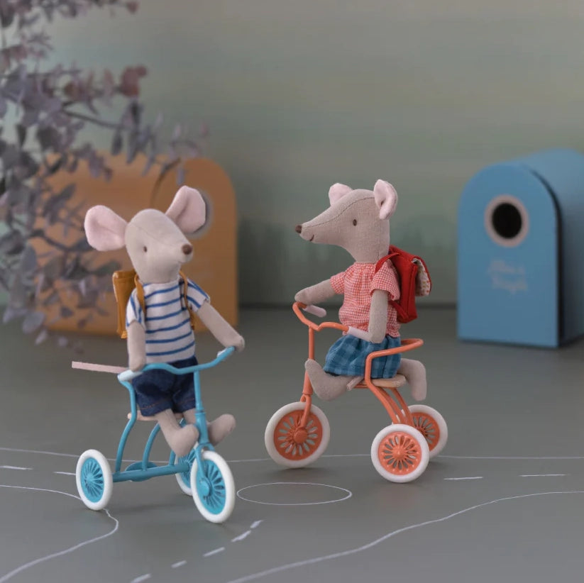 the-best-wholesale-tricycle-mouse-big-sister-with-bag-red-on-sale_1.webp