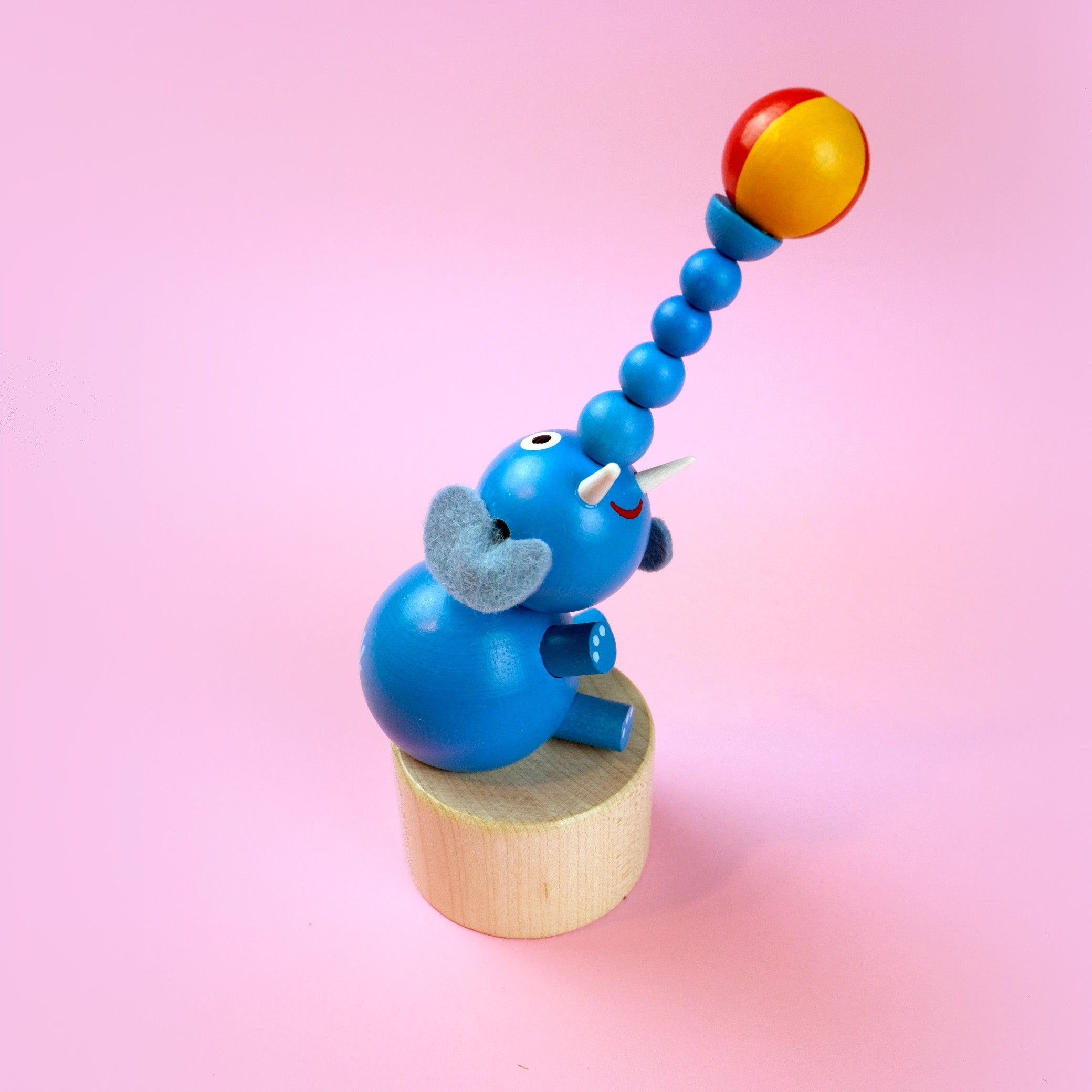 wholesale-press-up-elephant-with-ball-online_0.jpg